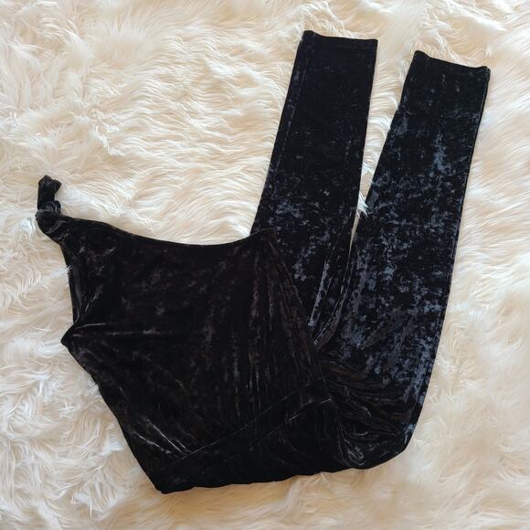 Octavia One Shoulder Crushed Velvet Jumpsuit Black Small Stretchy Fit Pockets - Picture 2 of 4